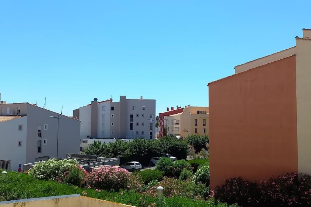 Studio Port Du Cap D'Agde Exterior foto